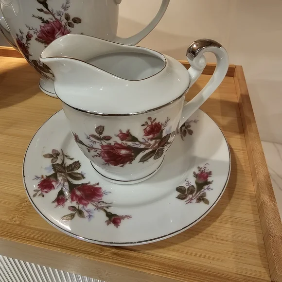 Not for sale Vintage 50s/60s Meiko Tea Rose Floral Tea Set - Picture 9 of 16